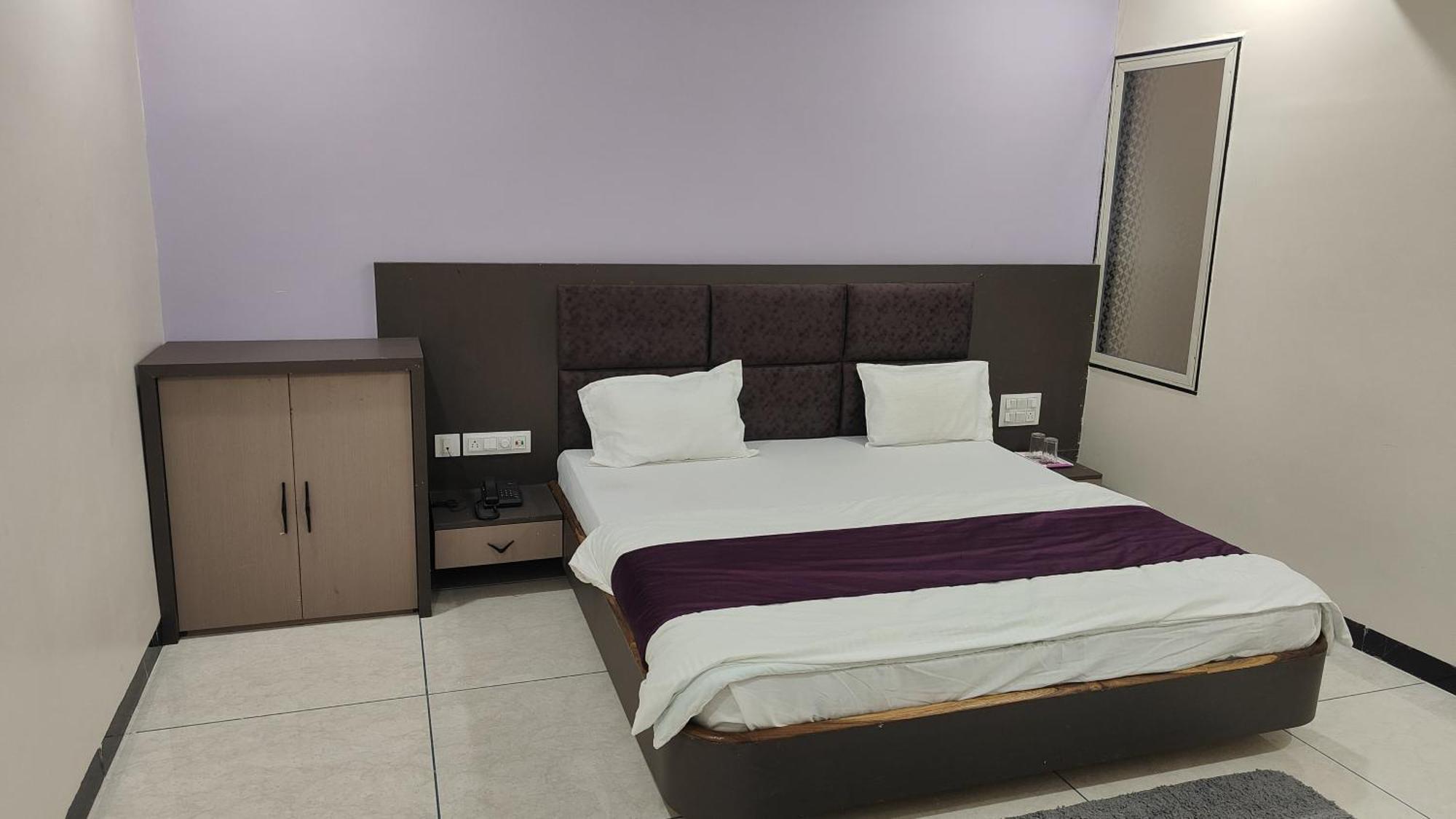 Yashomati Hotel Maheshwar 외부 사진